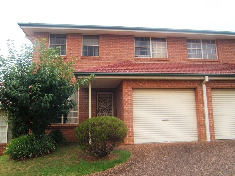 9/11 Funston Street, Bowral NSW 2576