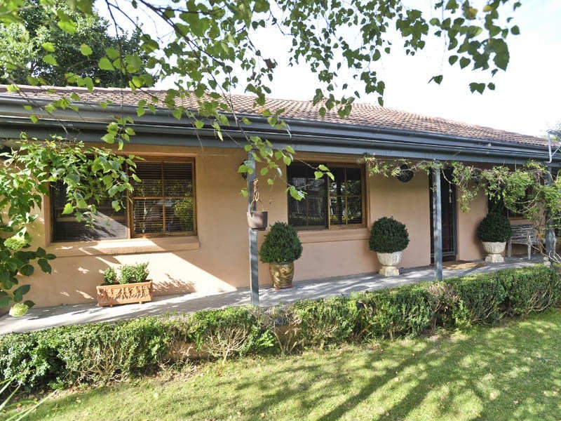 17 Clearview Street, Bowral NSW 2576