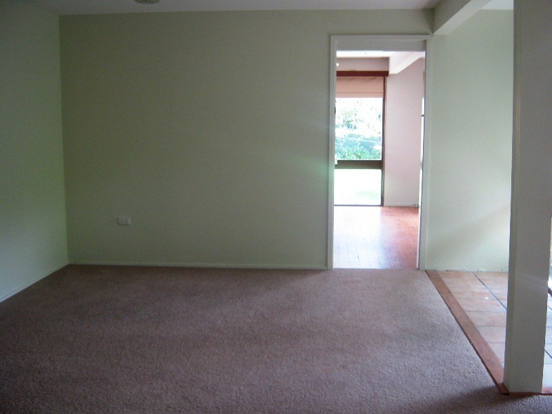 10 Yean Street, Burradoo NSW 2576