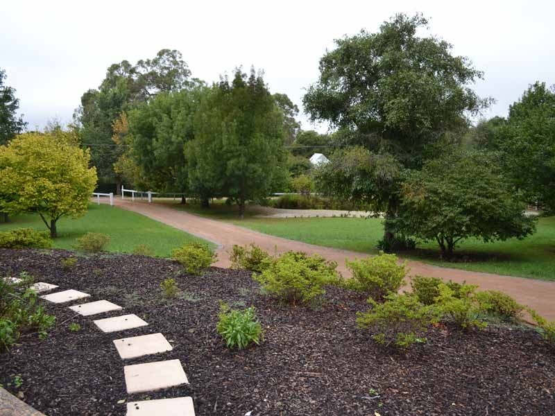 2 Moss Vale Road, Burradoo NSW 2576