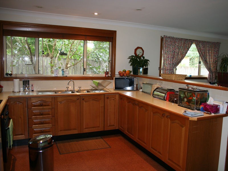 48 Railway Avenue, Colo Vale NSW 2575