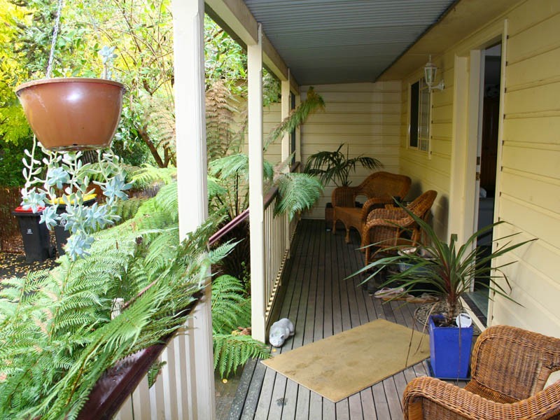 48 Railway Avenue, Colo Vale NSW 2575