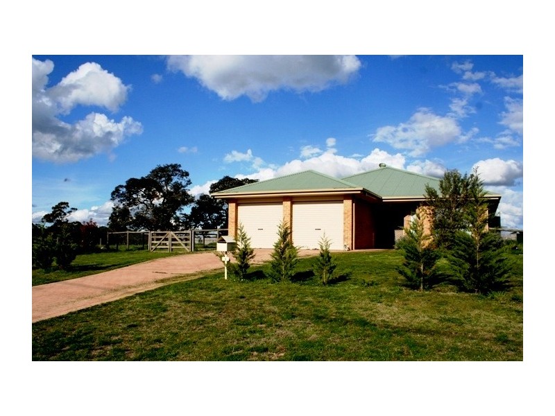 5 Patrick Place, Marulan NSW 2579