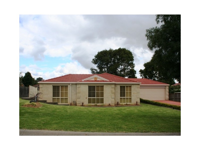 37 Lavis Road, Bowral NSW 2576
