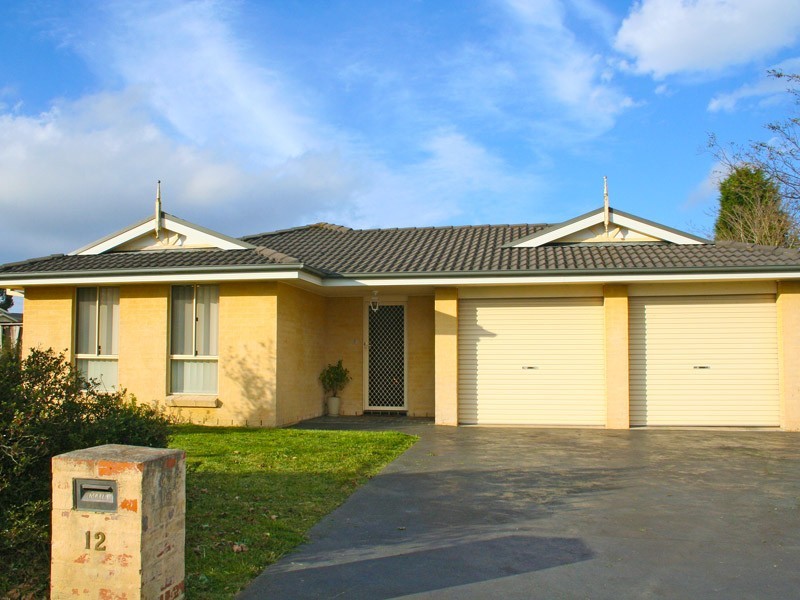 12 Bronwyn Place, Bowral NSW 2576