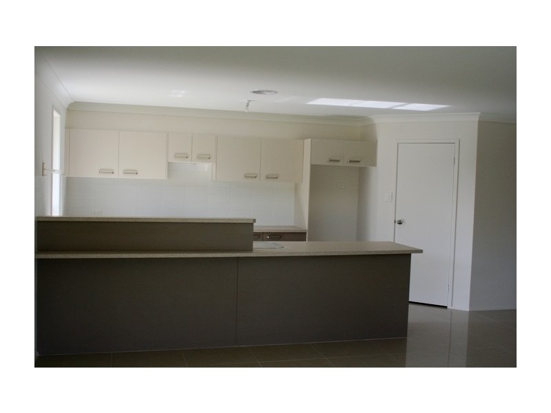 4 Napper Close, Moss Vale NSW 2577