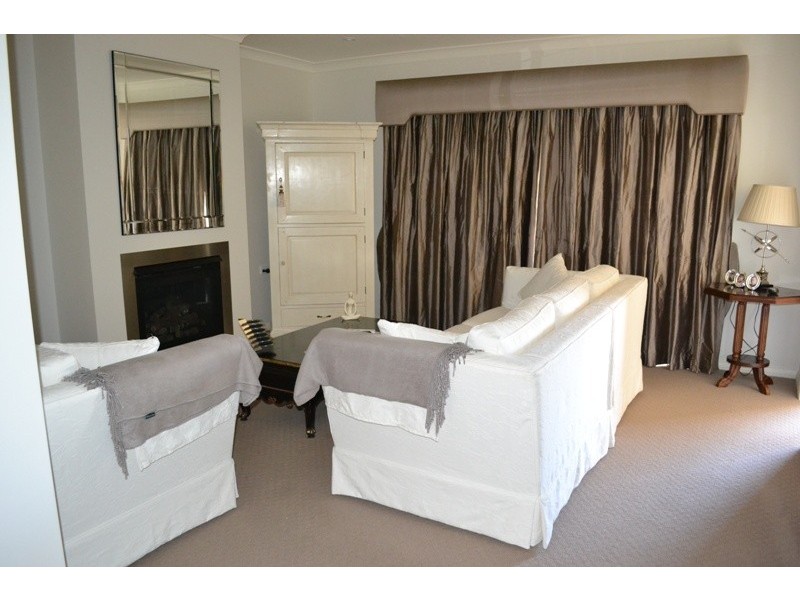 8/44 Kangaloon Road, Bowral NSW 2576