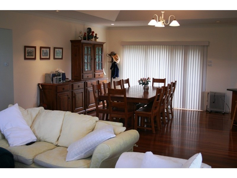 15 Old Kangaloon Road, Robertson NSW 2577