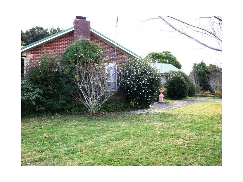 15 Old Kangaloon Road, Robertson NSW 2577