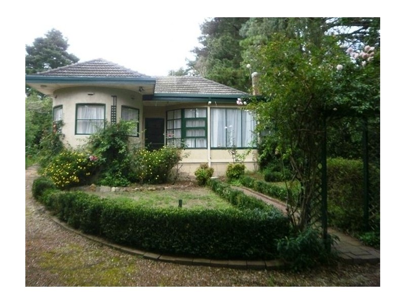 13 Toongoon Road, Burradoo NSW 2576