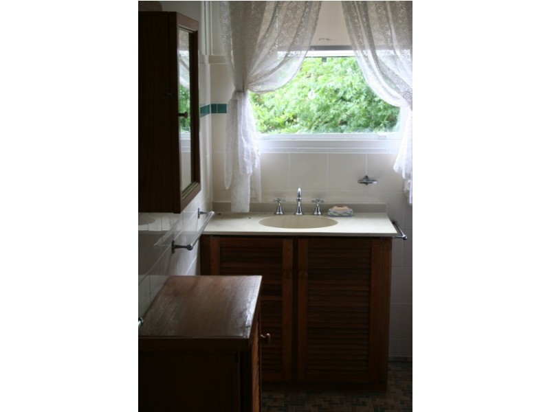 13 Toongoon Road, Burradoo NSW 2576