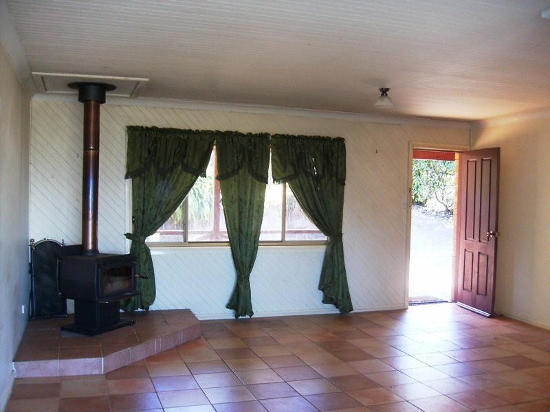 51 Mackeys Lane, Robertson NSW 2577