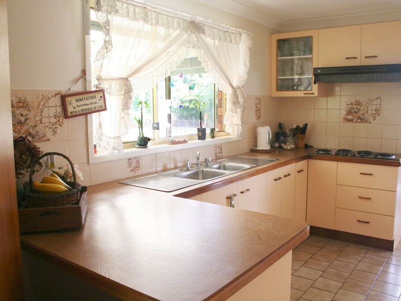 3 Vaughan Avenue, Robertson NSW 2577