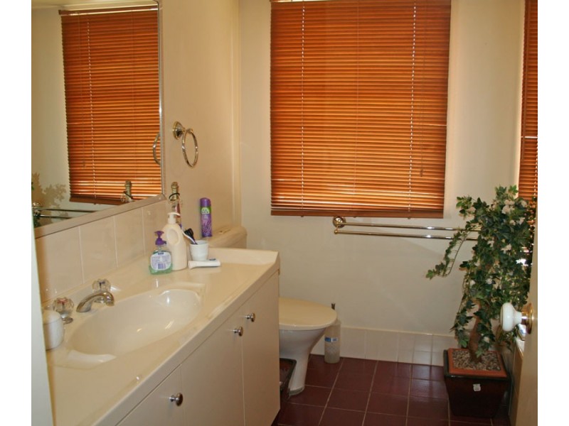 28 Robinia Drive, Bowral NSW 2576