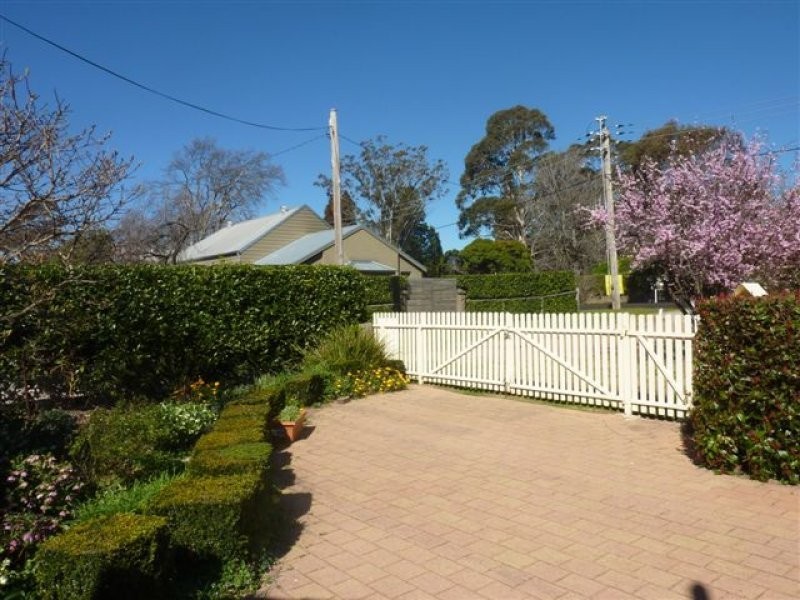 32 Boolwey Street, Bowral NSW 2576