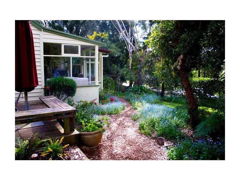 1974 Kangaloon Road, East Kangaloon NSW 2576