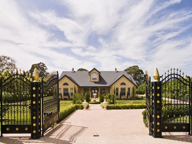 48 Toongoon Road, Burradoo NSW 2576