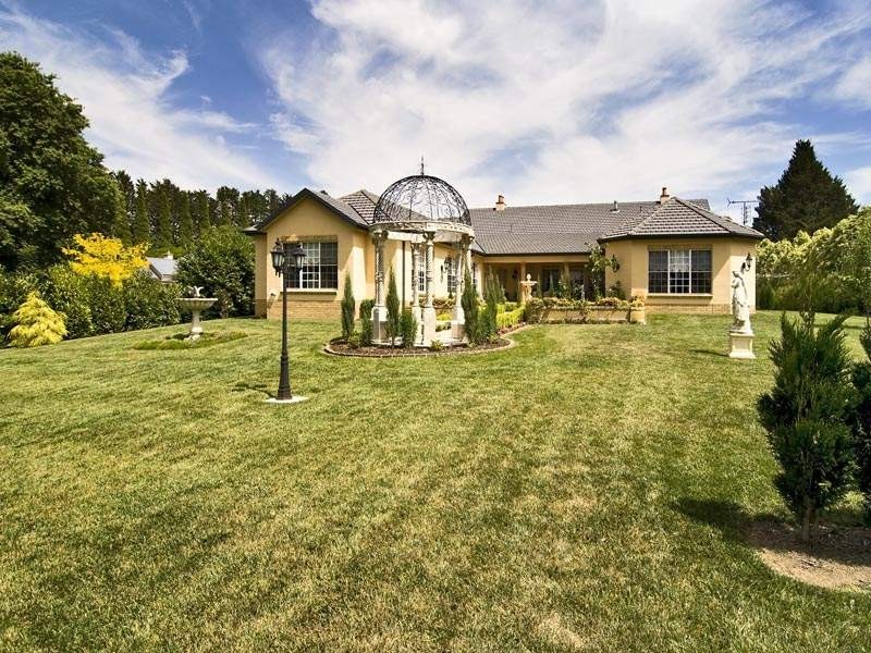 48 Toongoon Road, Burradoo NSW 2576