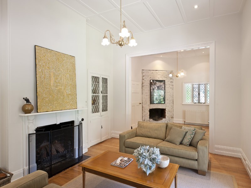 17 Riversdale Avenue, Burradoo NSW 2576