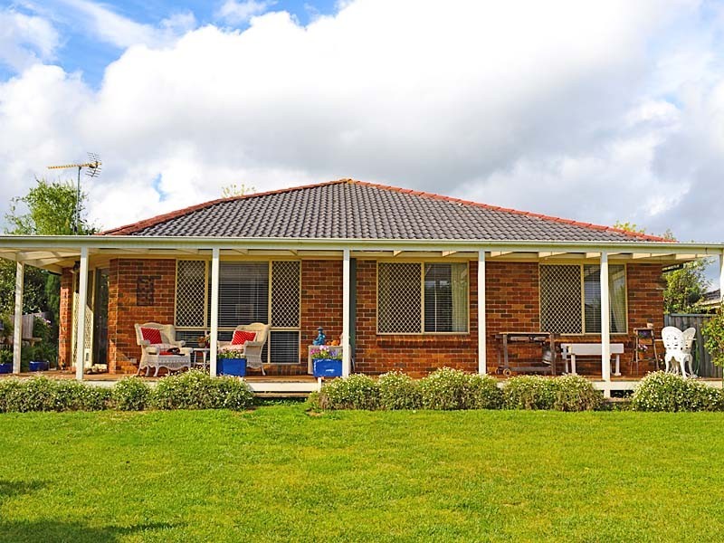 9 Bronwyn Place, Bowral NSW 2576