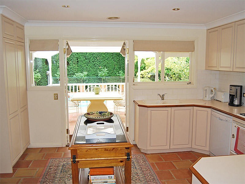 1 Romney Place, Burradoo NSW 2576