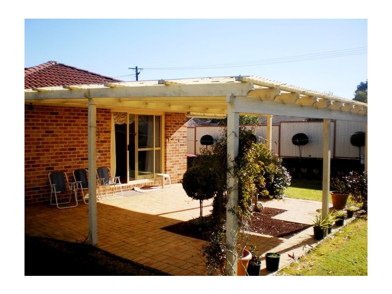 16 Shackleton Street, Robertson NSW 2577