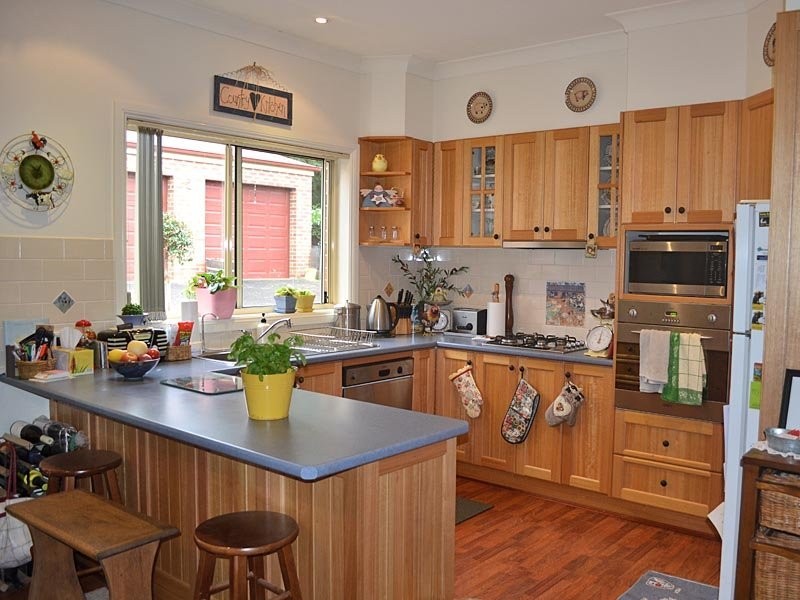 3 Robbie Burns Place, Bundanoon NSW 2578