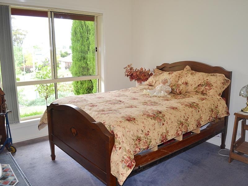 3 Robbie Burns Place, Bundanoon NSW 2578