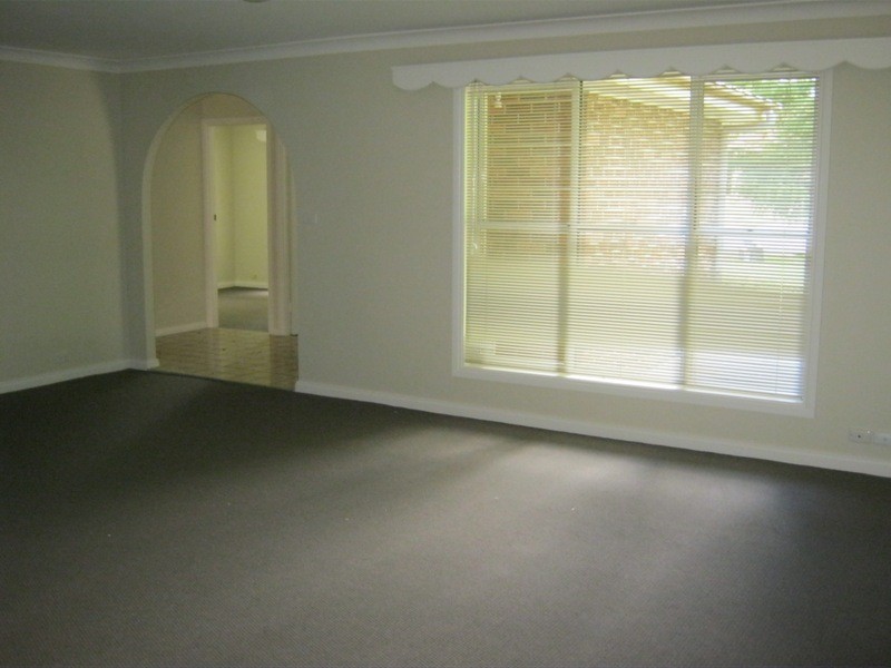 8 Stephens Place, Bowral NSW 2576