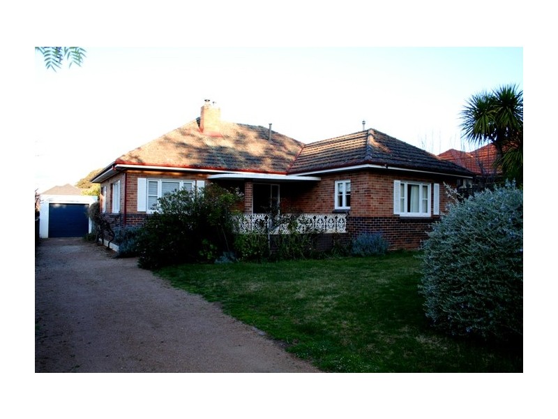 9a Aitken Road, Bowral NSW 2576