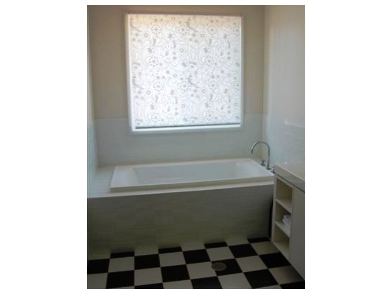 6A Young Road, Moss Vale NSW 2577