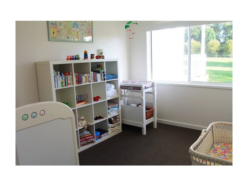 6A Young Road, Moss Vale NSW 2577