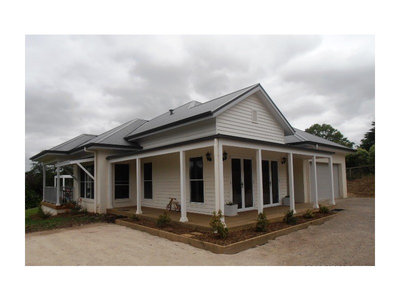 6A Young Road, Moss Vale NSW 2577