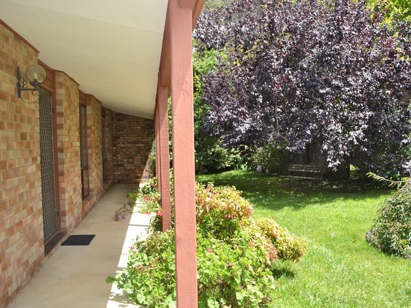 5 Stephens Place, Bowral NSW 2576