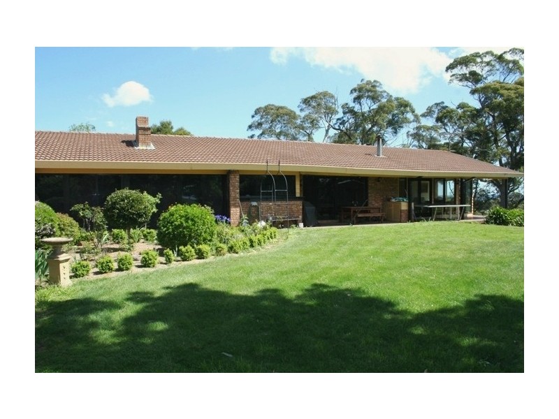 ‘Cooinda’ Kia-Ora Lane, Kangaloon NSW 2576