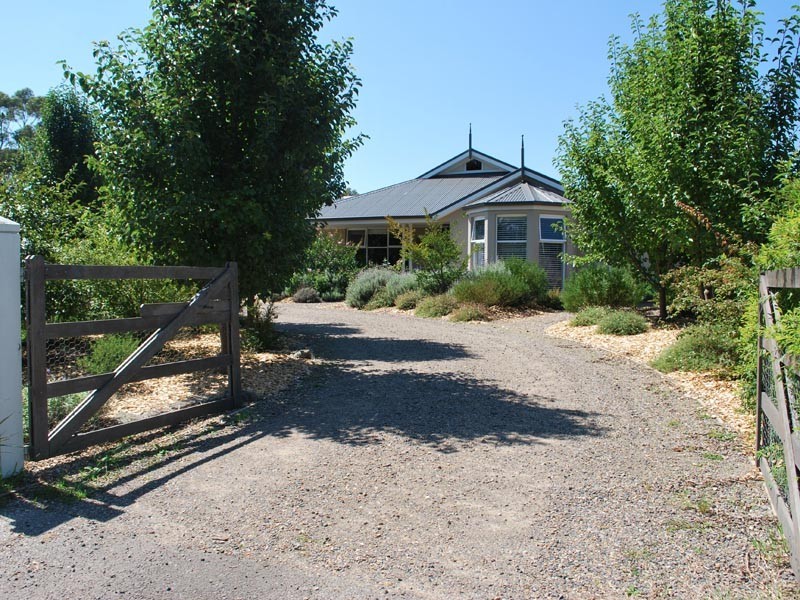 22 Greasons Road, Bundanoon NSW 2578