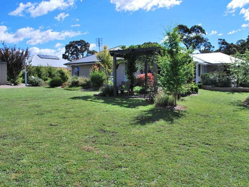 22 Greasons Road, Bundanoon NSW 2578