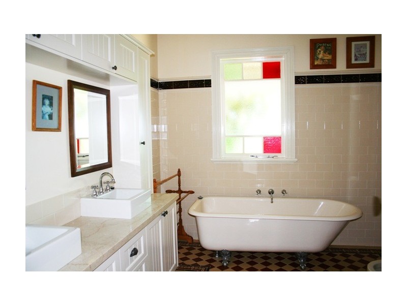 1785  Kangaloon Road, Kangaloon NSW 2576