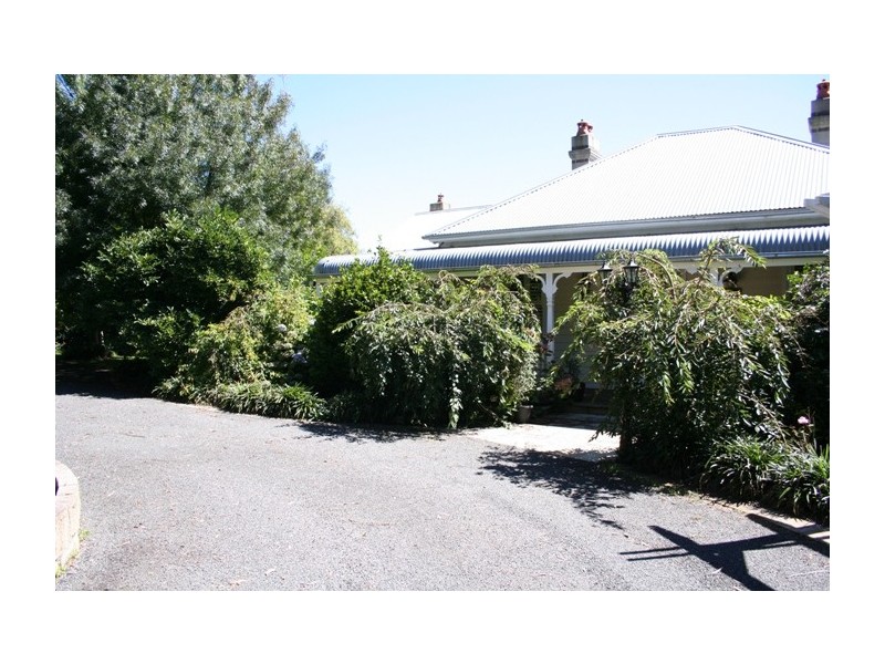 1785  Kangaloon Road, Kangaloon NSW 2576