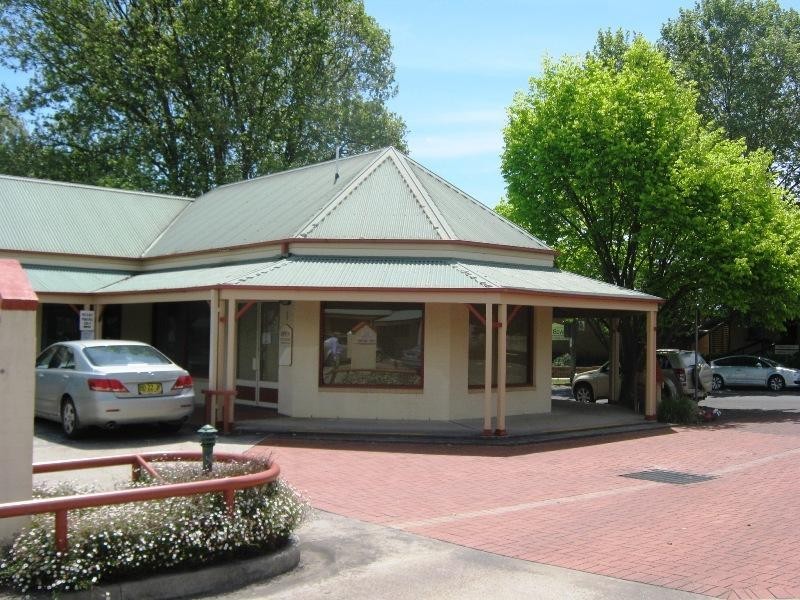 1&2/11-13 Bundaroo Street, Bowral NSW 2576