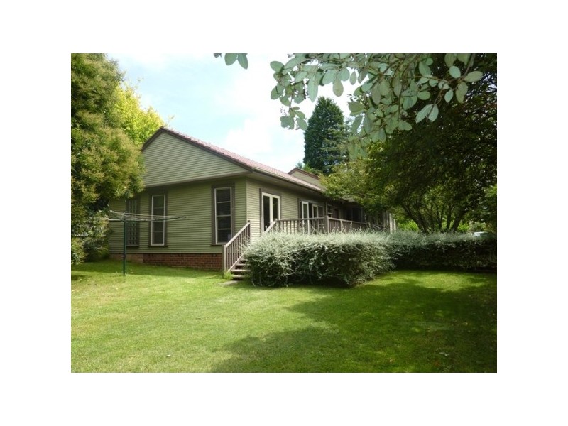 22 Gordon Road, Bowral NSW 2576