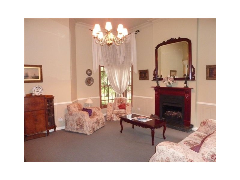 7 Bedford Place, Burradoo NSW 2576