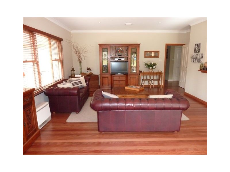 7 Bedford Place, Burradoo NSW 2576