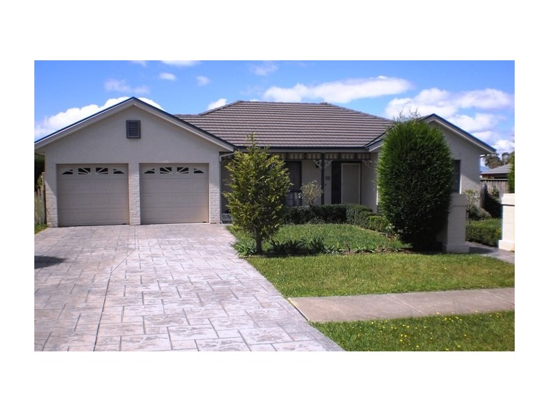 19 Caley Street, Bowral NSW 2576