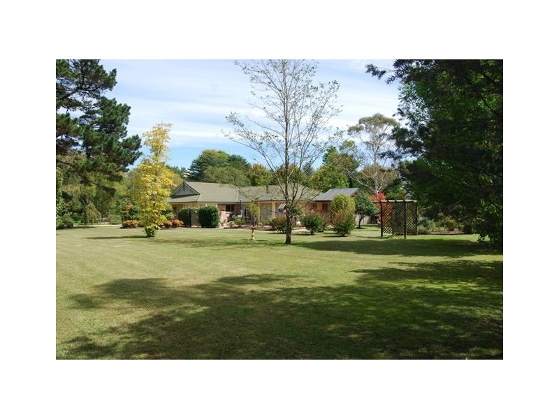 22 Elizabeth Street, Burradoo NSW 2576