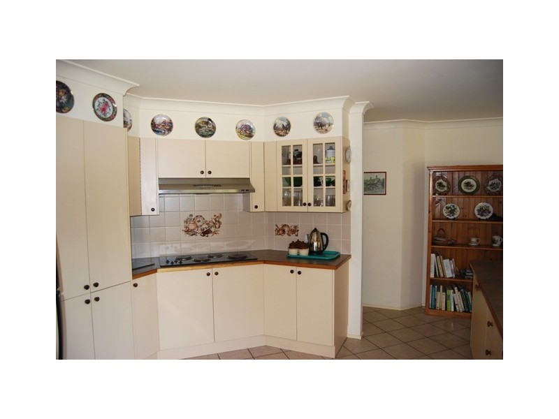 22 Elizabeth Street, Burradoo NSW 2576