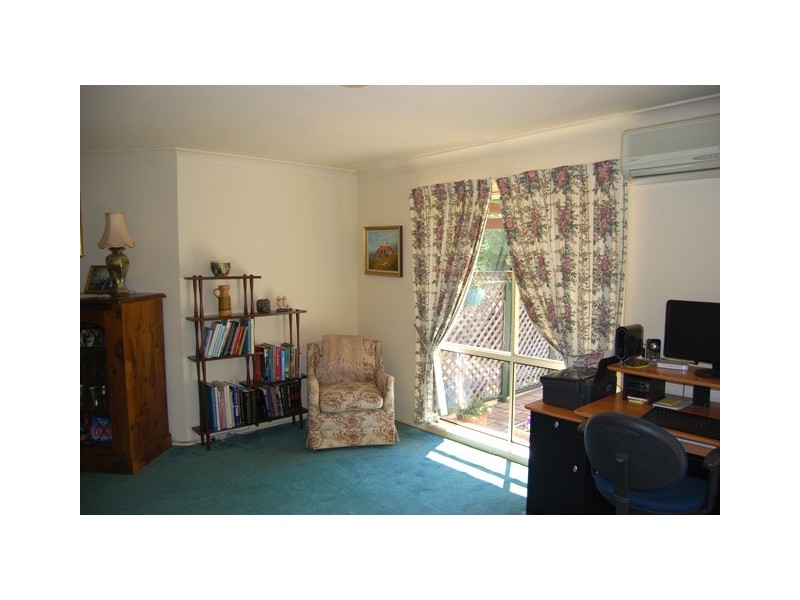 22 Elizabeth Street, Burradoo NSW 2576