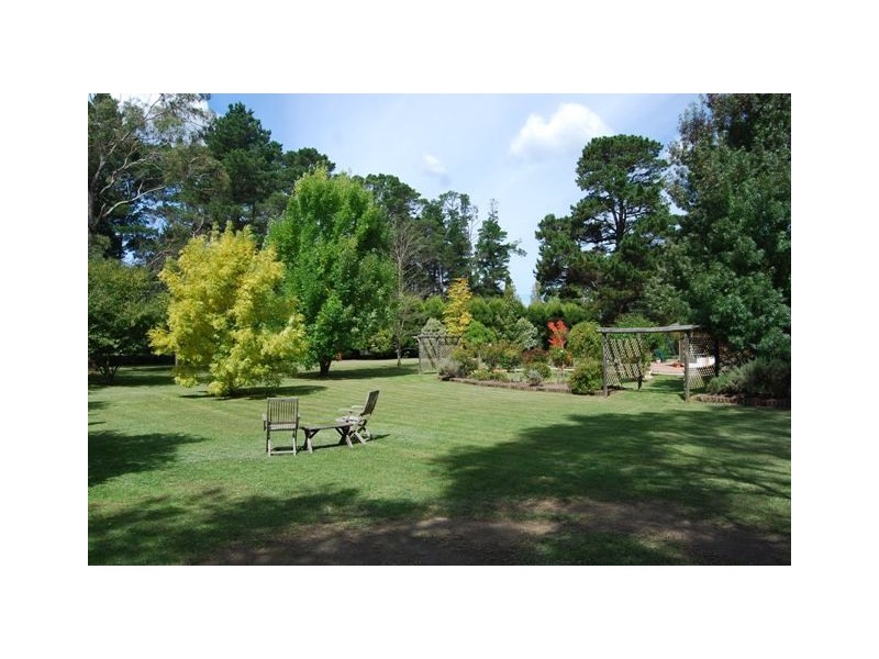 22 Elizabeth Street, Burradoo NSW 2576