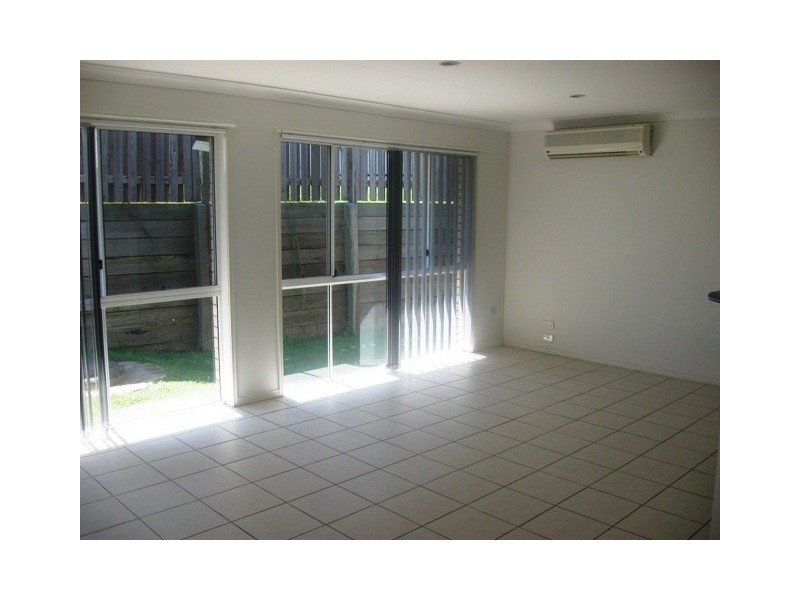 Regents Park QLD 4118
