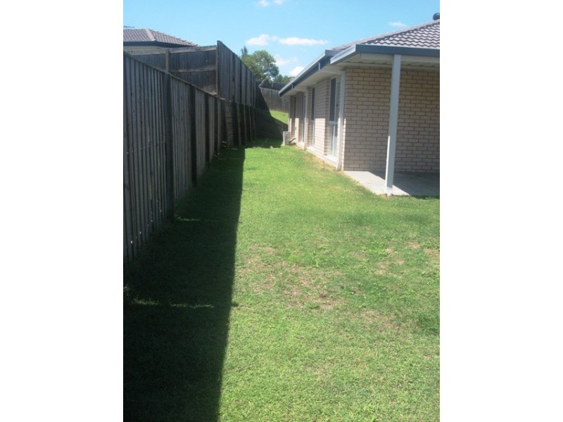 Regents Park QLD 4118